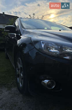 Універсал Ford Focus 2012 в 