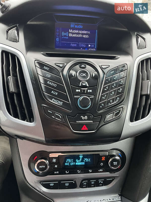 Универсал Ford Focus 2012 в Новояворовске