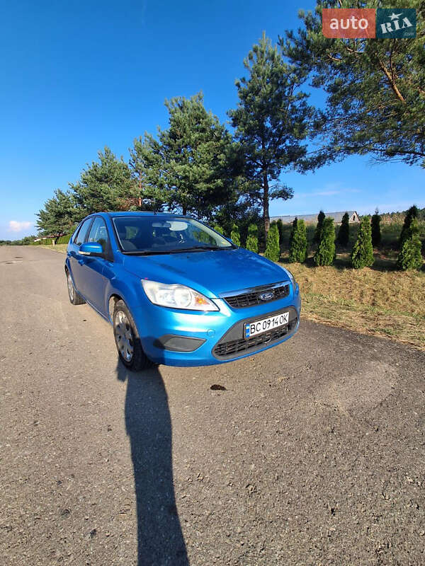Хэтчбек Ford Focus 2007 в Хырове