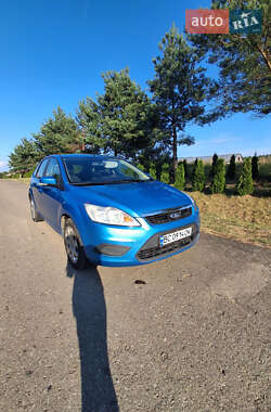 Хэтчбек Ford Focus 2007 в 