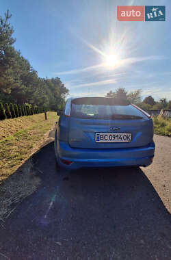 Хэтчбек Ford Focus 2007 в 
