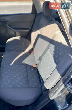 Универсал Ford Focus 2004 в 