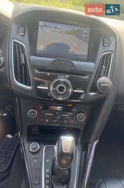 Хэтчбек Ford Focus 2017 в 