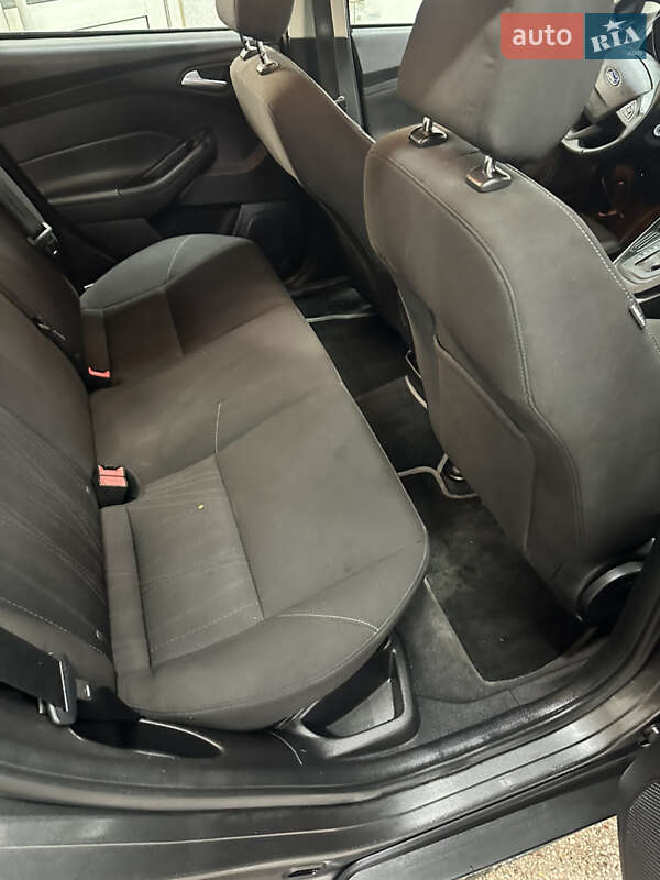 Седан Ford Focus 2015 в Днепре