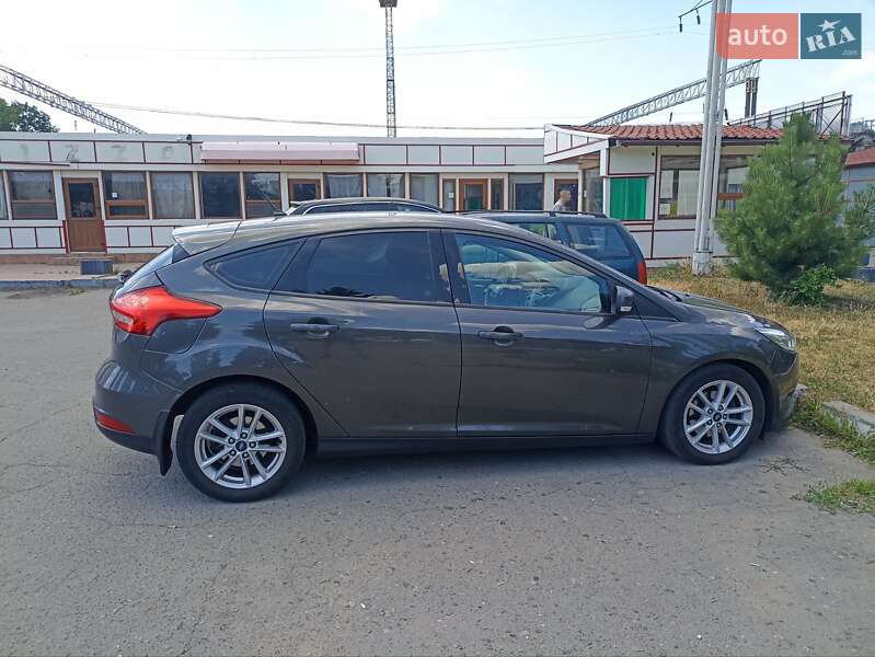 Хэтчбек Ford Focus 2018 в Подольске