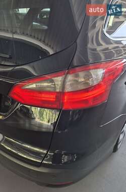Универсал Ford Focus 2012 в 