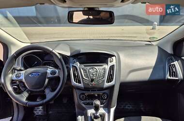 Универсал Ford Focus 2012 в 