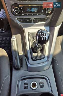Универсал Ford Focus 2012 в 
