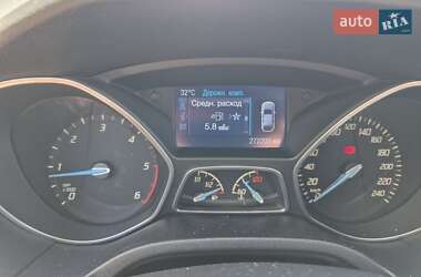 Универсал Ford Focus 2012 в 