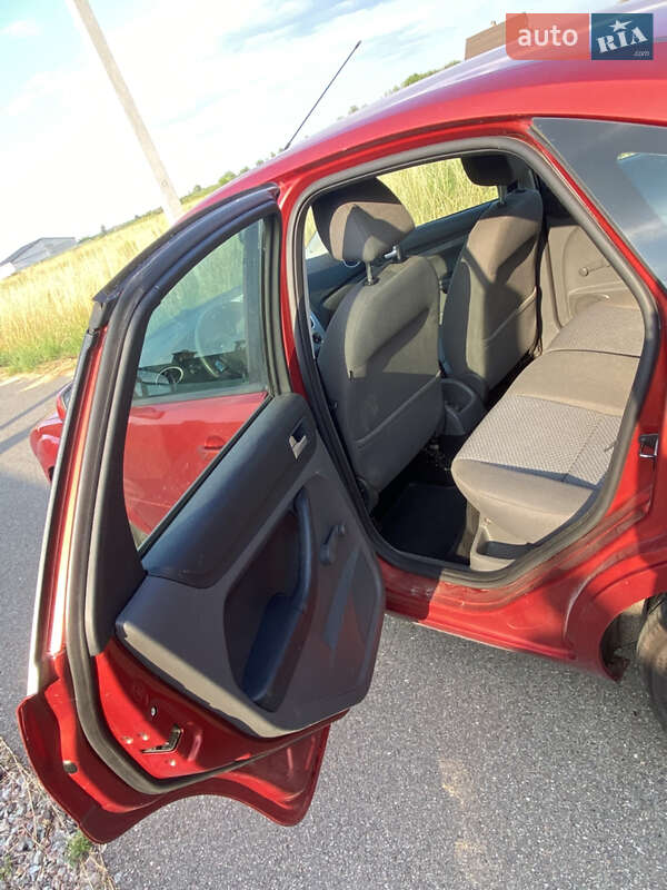 Седан Ford Focus 2007 в Киеве