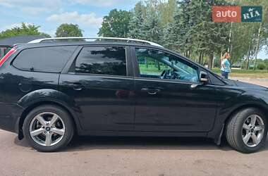 Универсал Ford Focus 2010 в 