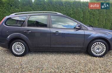 Универсал Ford Focus 2010 в 