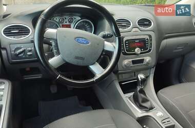 Универсал Ford Focus 2010 в 