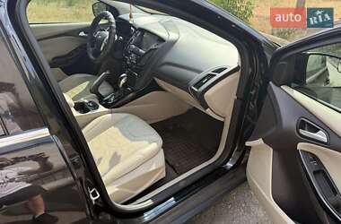 Хэтчбек Ford Focus 2014 в 