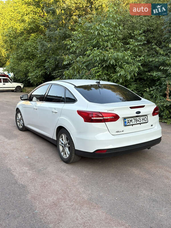 Седан Ford Focus 2016 в Житомире