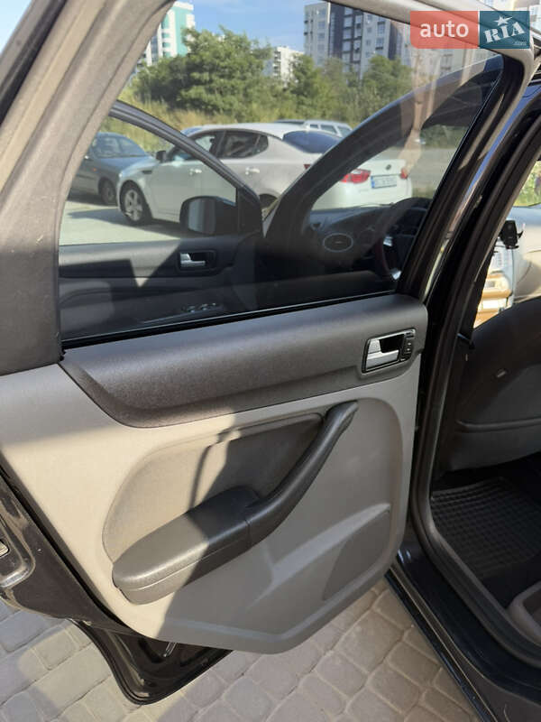 Универсал Ford Focus 2008 в Львове фото 38 Универсал Ford Focus 2008 в Львове