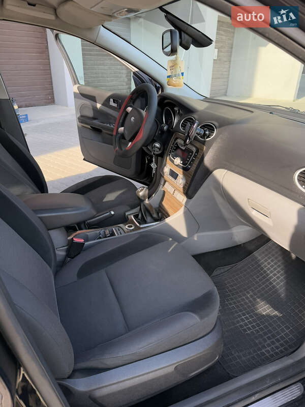 Универсал Ford Focus 2008 в Львове фото 52 Универсал Ford Focus 2008 в Львове