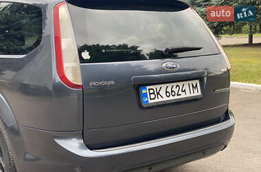 Универсал Ford Focus 2011 в 