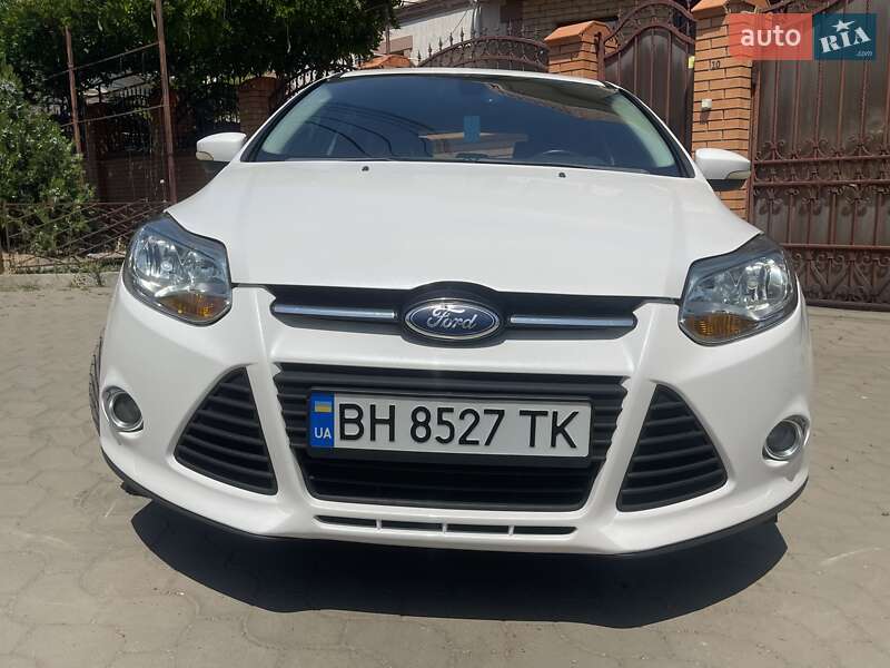 Хэтчбек Ford Focus 2012 в Одессе