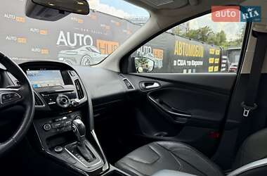 Хэтчбек Ford Focus 2015 в 