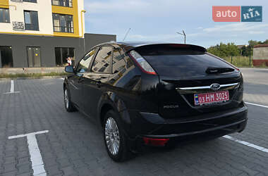 Хэтчбек Ford Focus 2008 в 