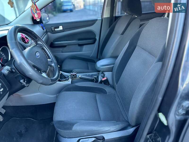 Универсал Ford Focus 2008 в Ровно