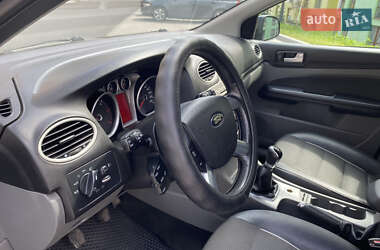 Универсал Ford Focus 2010 в 