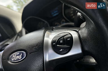 Универсал Ford Focus 2012 в 