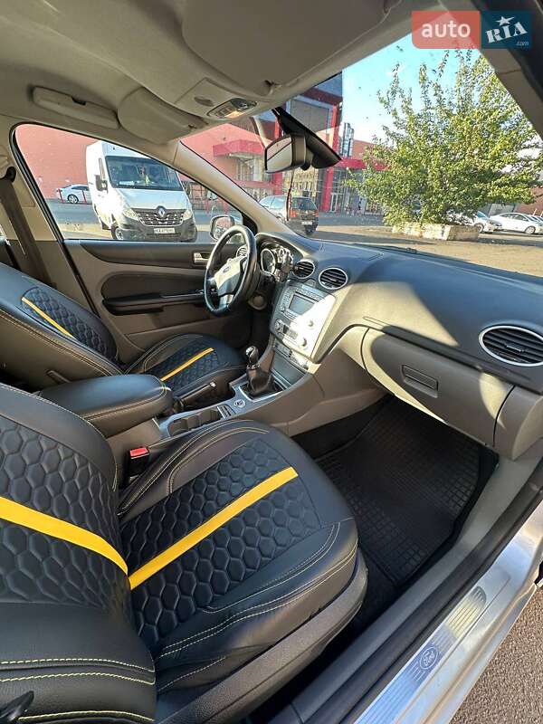 Універсал Ford Focus 2010 в Києві