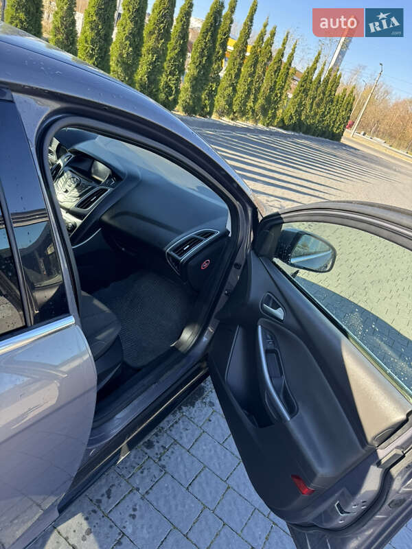 Универсал Ford Focus 2013 в Надворной