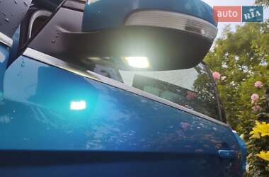 Хэтчбек Ford Focus 2014 в 