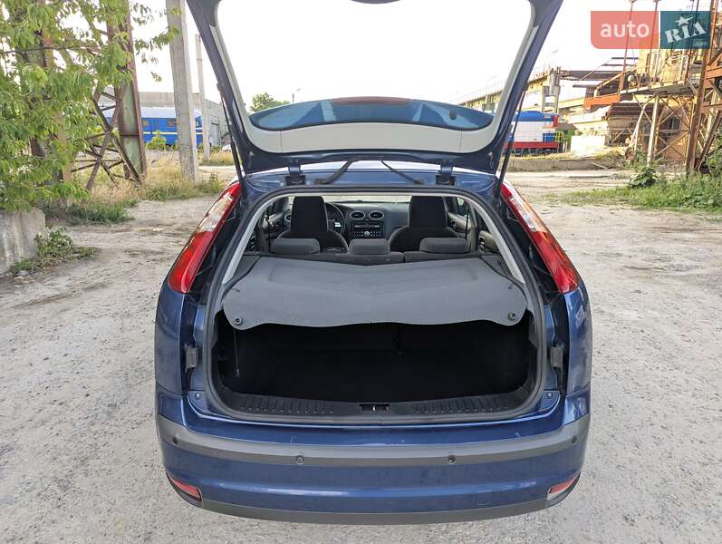 Хетчбек Ford Focus 2006 в Львові
