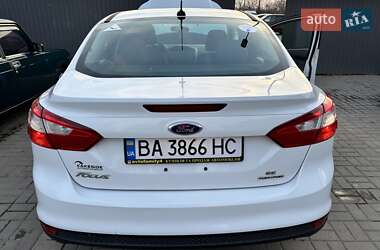 Седан Ford Focus 2013 в 