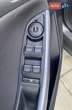 Універсал Ford Focus 2011 в 