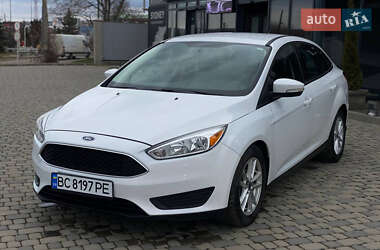 Седан Ford Focus 2016 в 