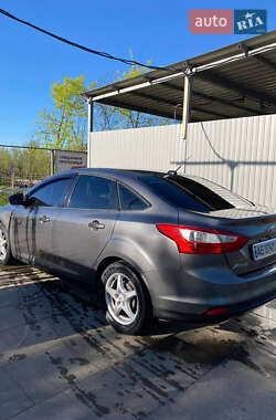 Седан Ford Focus 2013 в 