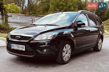 Универсал Ford Focus 2010 в 