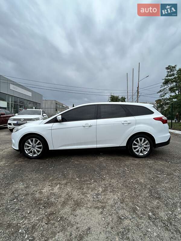 Універсал Ford Focus 2011 в Сумах