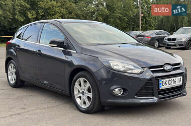 Хэтчбек Ford Focus 2014 в 