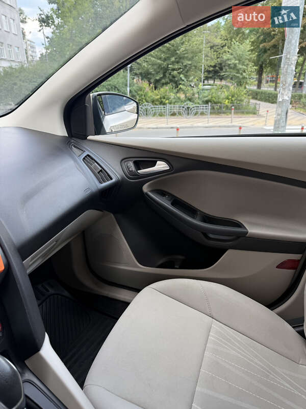 Седан Ford Focus 2018 в Киеве