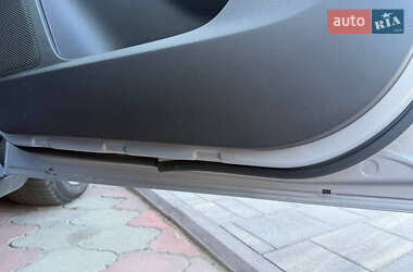 Хэтчбек Ford Focus 2013 в 
