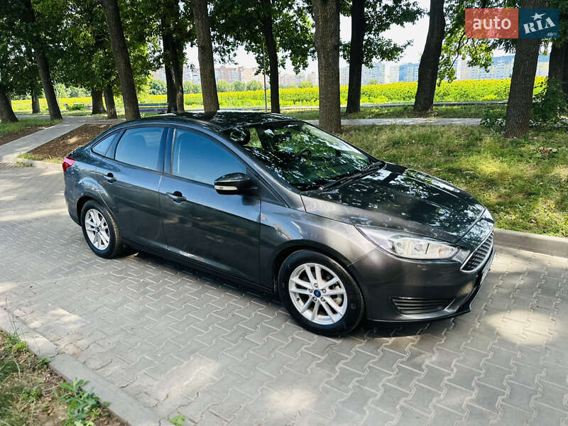 Седан Ford Focus 2016 в Полтаве фото 3 Седан Ford Focus 2016 в Полтаве