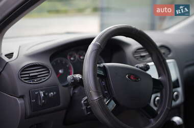 Хетчбек Ford Focus 2007 в 