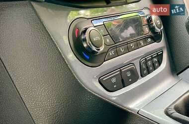 Универсал Ford Focus 2012 в 