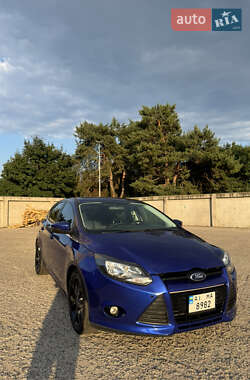 Хэтчбек Ford Focus 2014 в Киеве