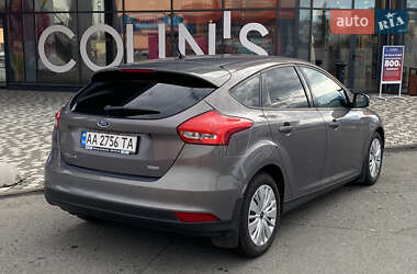 Хэтчбек Ford Focus 2015 в 