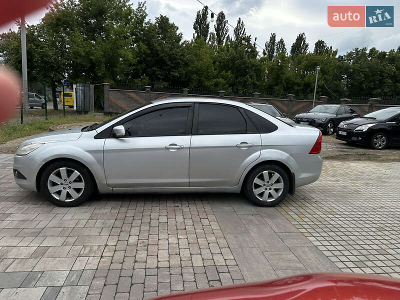 Седан Ford Focus 2008 в Киеве
