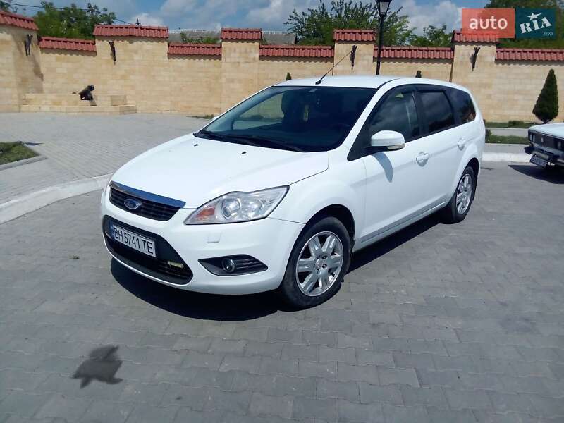 Універсал Ford Focus 2010 в Ізмаїлі