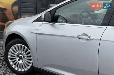 Универсал Ford Focus 2013 в 