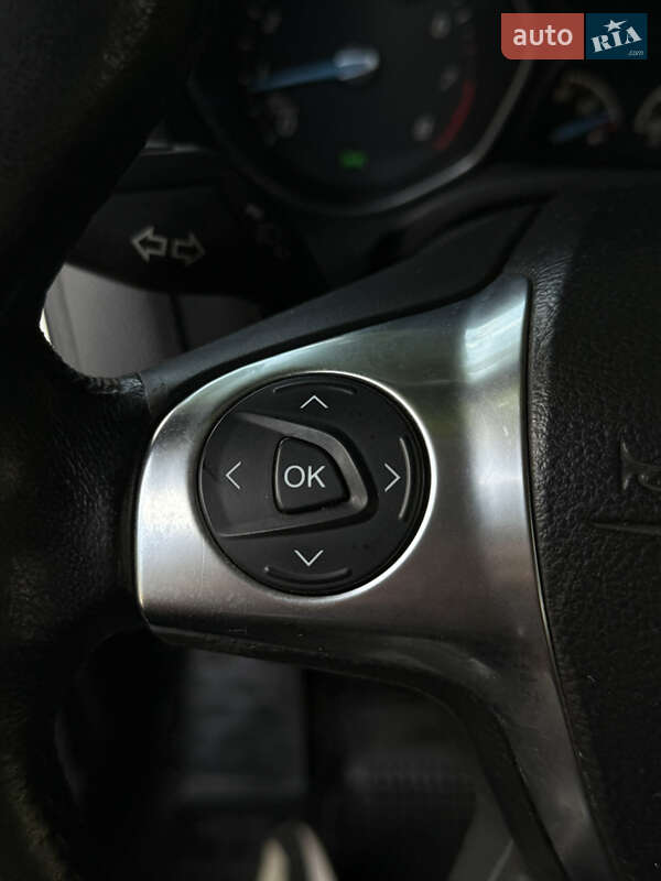 Седан Ford Focus 2013 в Києві